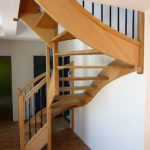 MENUISERIES INTERIEURES - Escalier de logement en hêtre